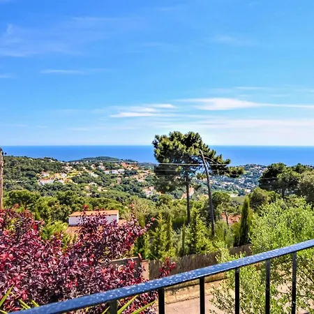 בית נופש Lovely In Lloret Del Mar יורט דה מאר